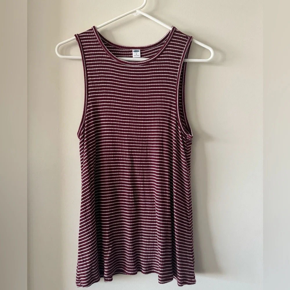 EUC Old Navy Rib Swing Tank Top